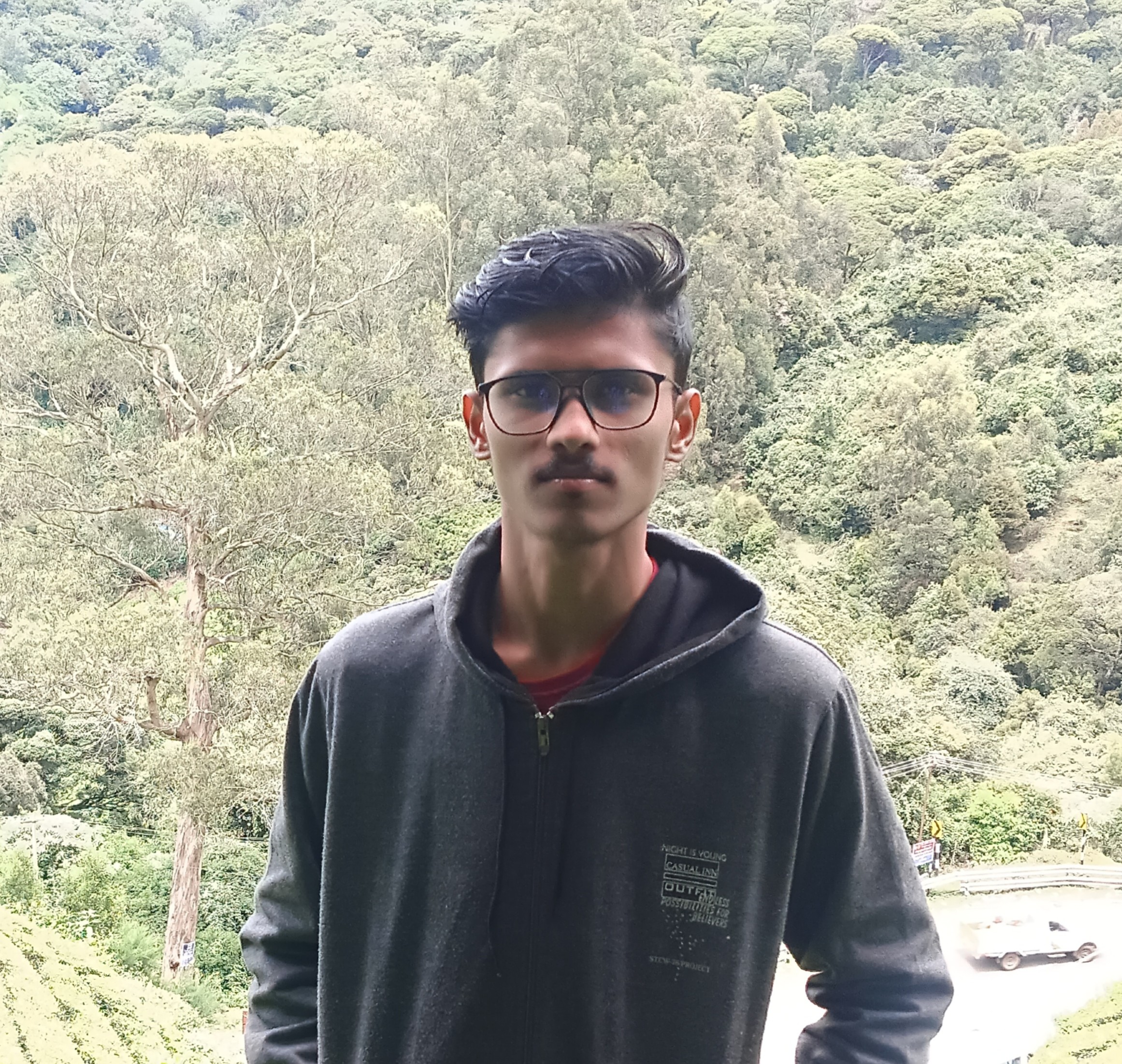 Pathan, Senior Graphic Designer